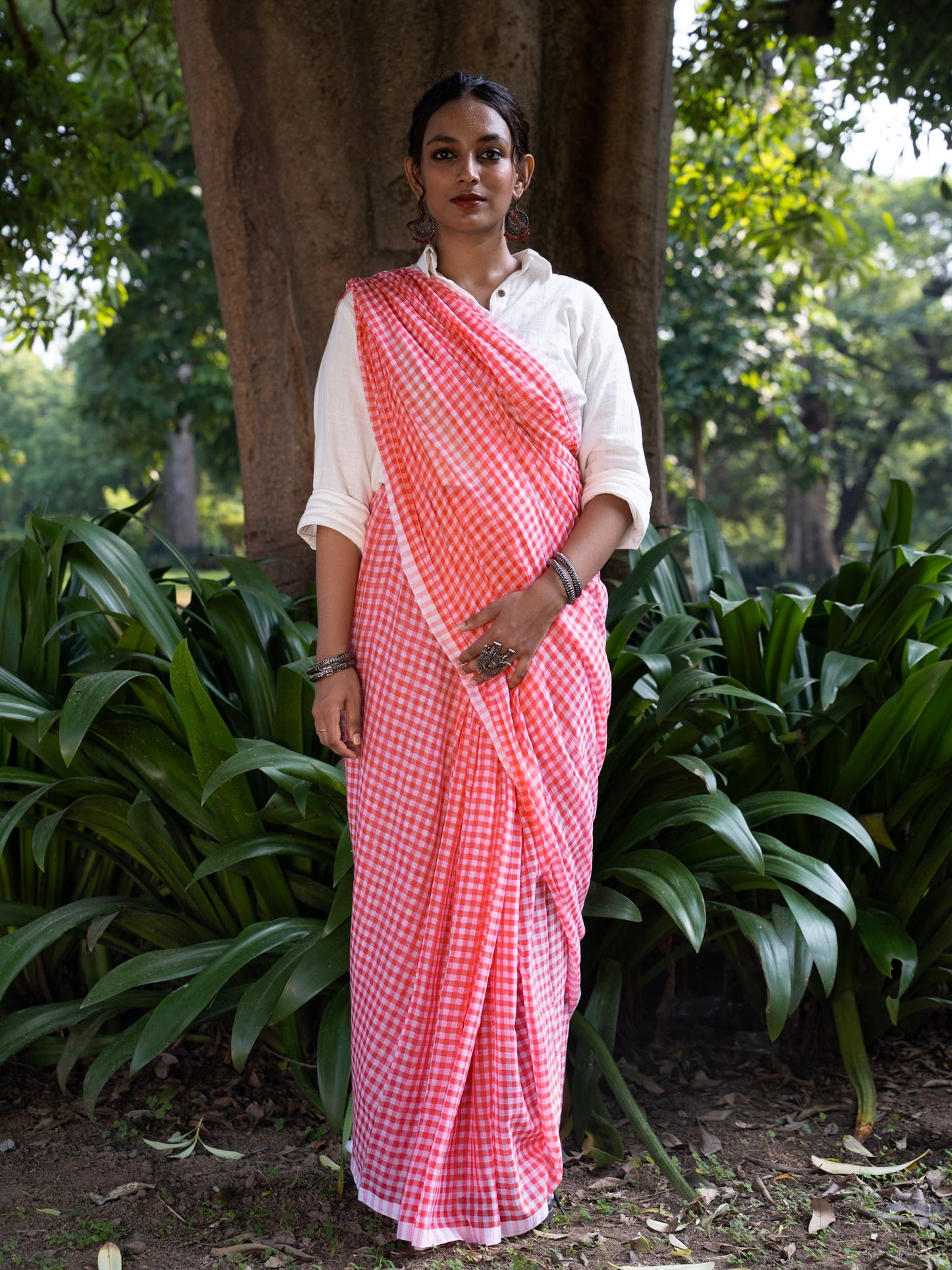 “Bulbul” Red & White Checks Mul Cotton Saree