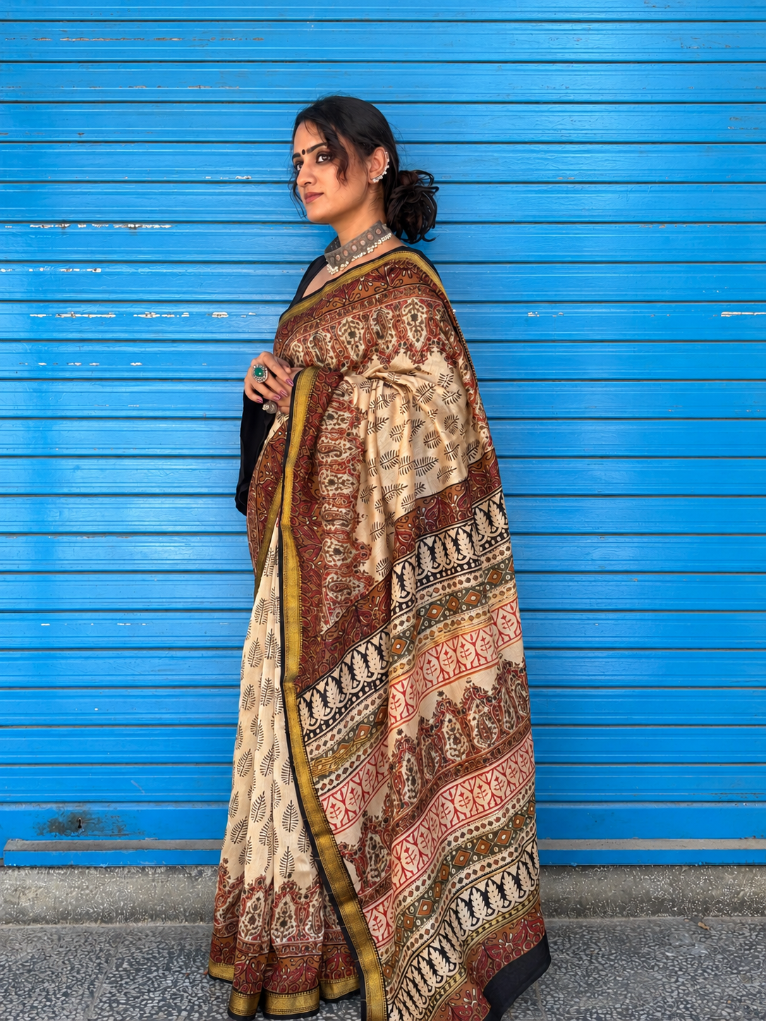 “Zeenat (ज़ीनत)” Beige Hand Block Printed Maheshwari Silk