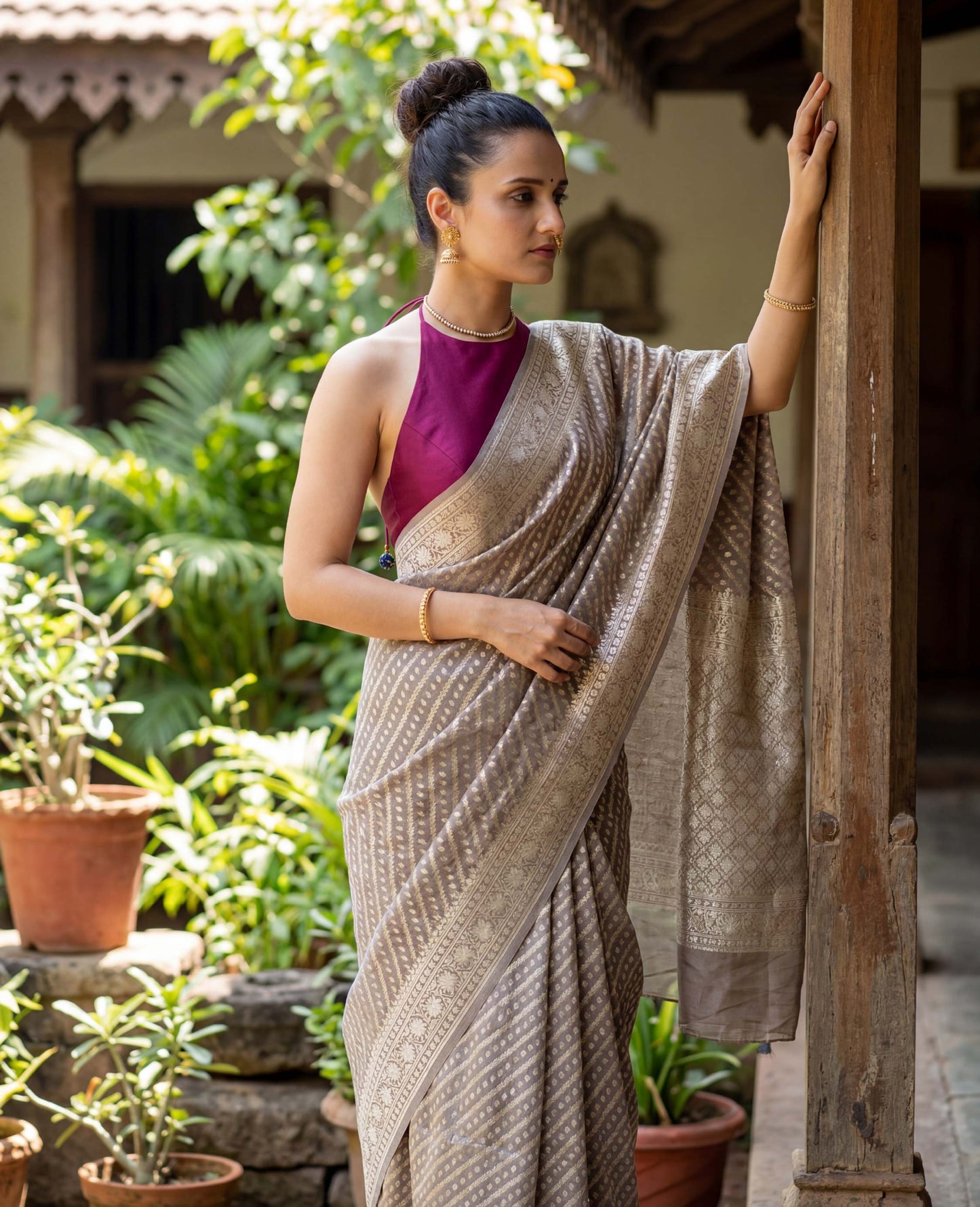“Dhara” Brown Cotton Banarasi Jamdani Handloom Saree