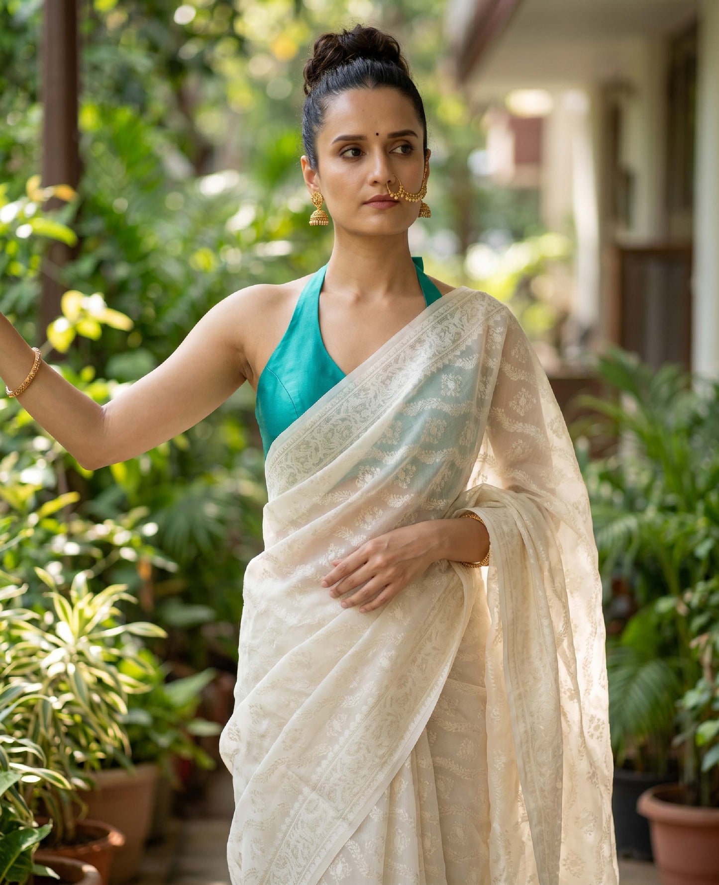 “Tanvi” Off-White Cotton Banarasi Jamdani Handloom Saree