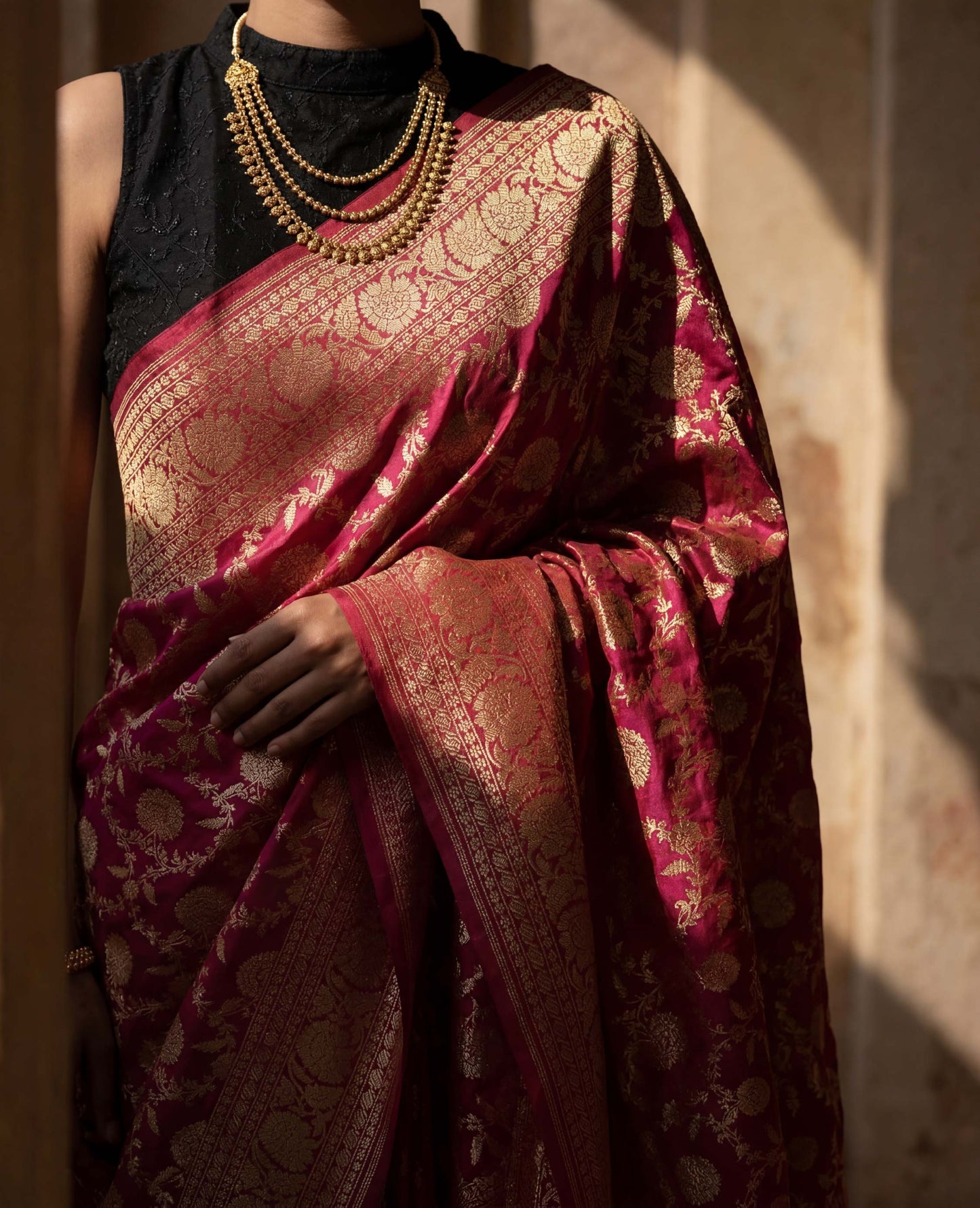 “Gulaal” Magenta–Red Pure Katan Silk Banarasi Handloom Saree