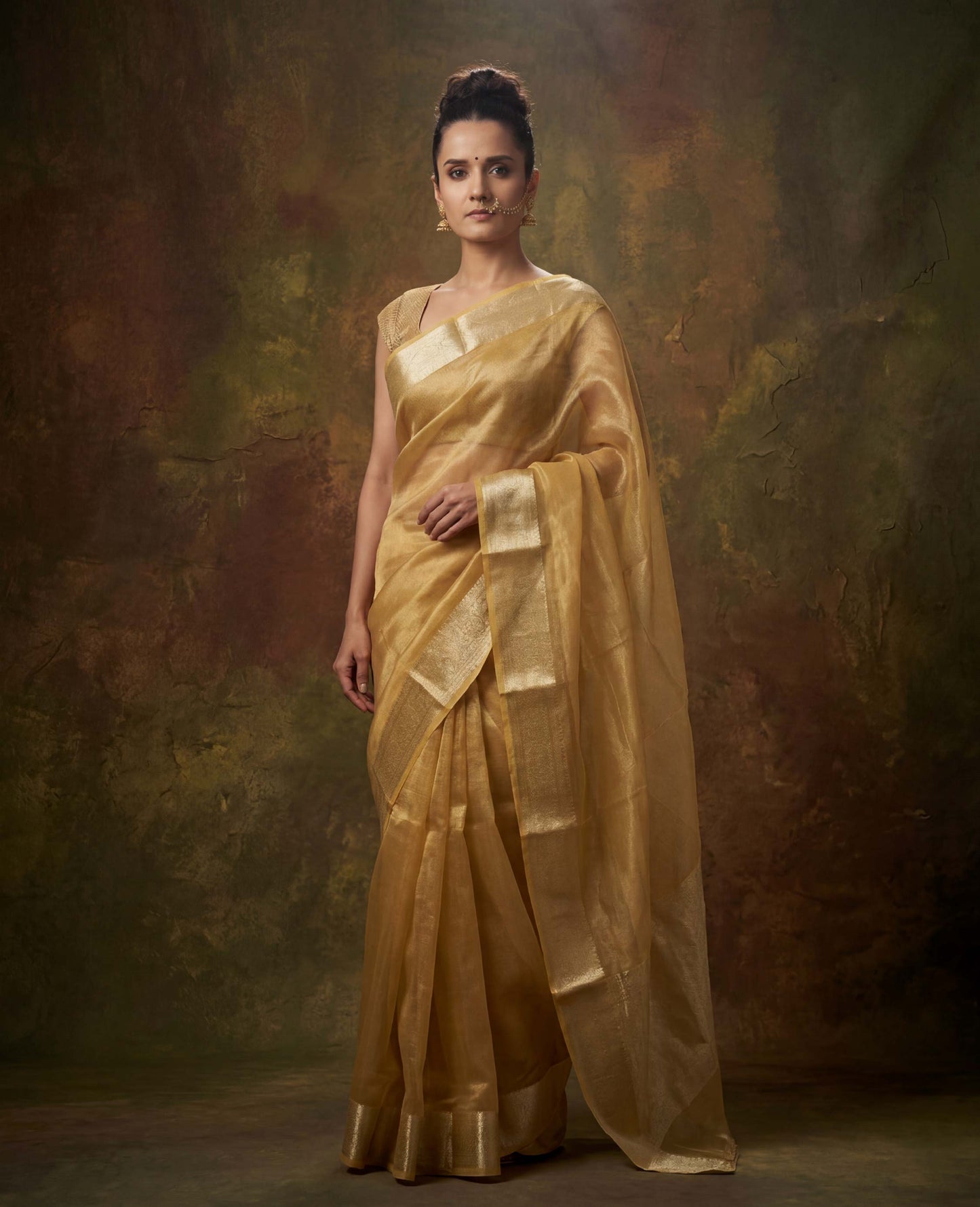 “Aahana” Yellow-Gold Pure Light Tissue Banarasi Handloom Saree