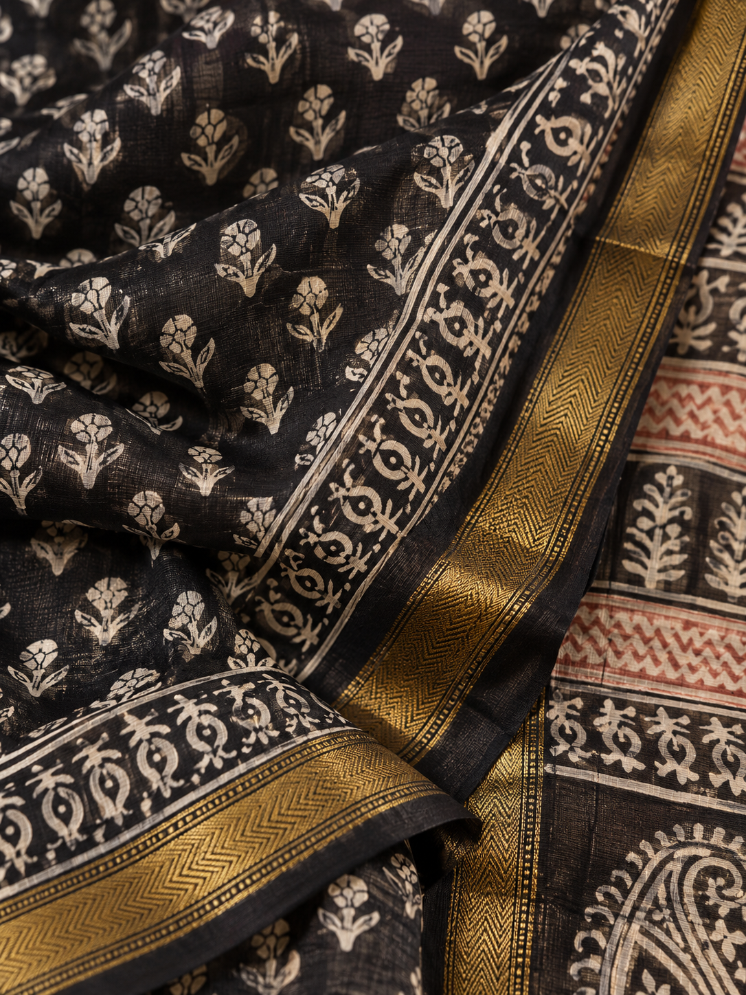 “Shama (शमा)” Black Hand Block Printed Maheshwari Silk