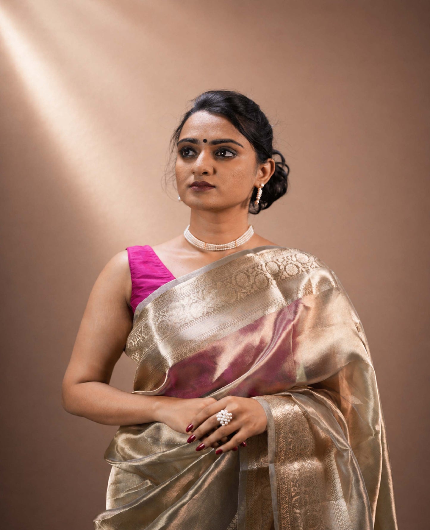 “Inaya” Pista-Gold Pure Tissue Banarasi Handloom Saree