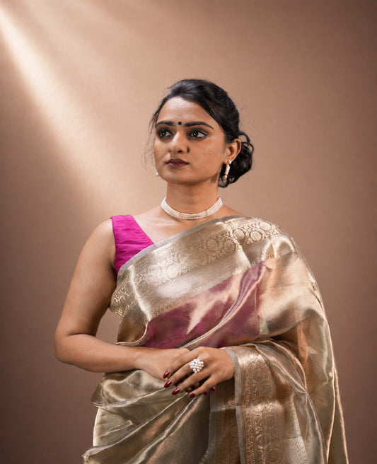 “Inaya” Pista-Gold Pure Tissue Banarasi Handloom Saree